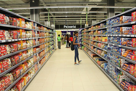 Конечные потребители в Анголе функционально анализируют предложения с позиции соотношения цены и качества